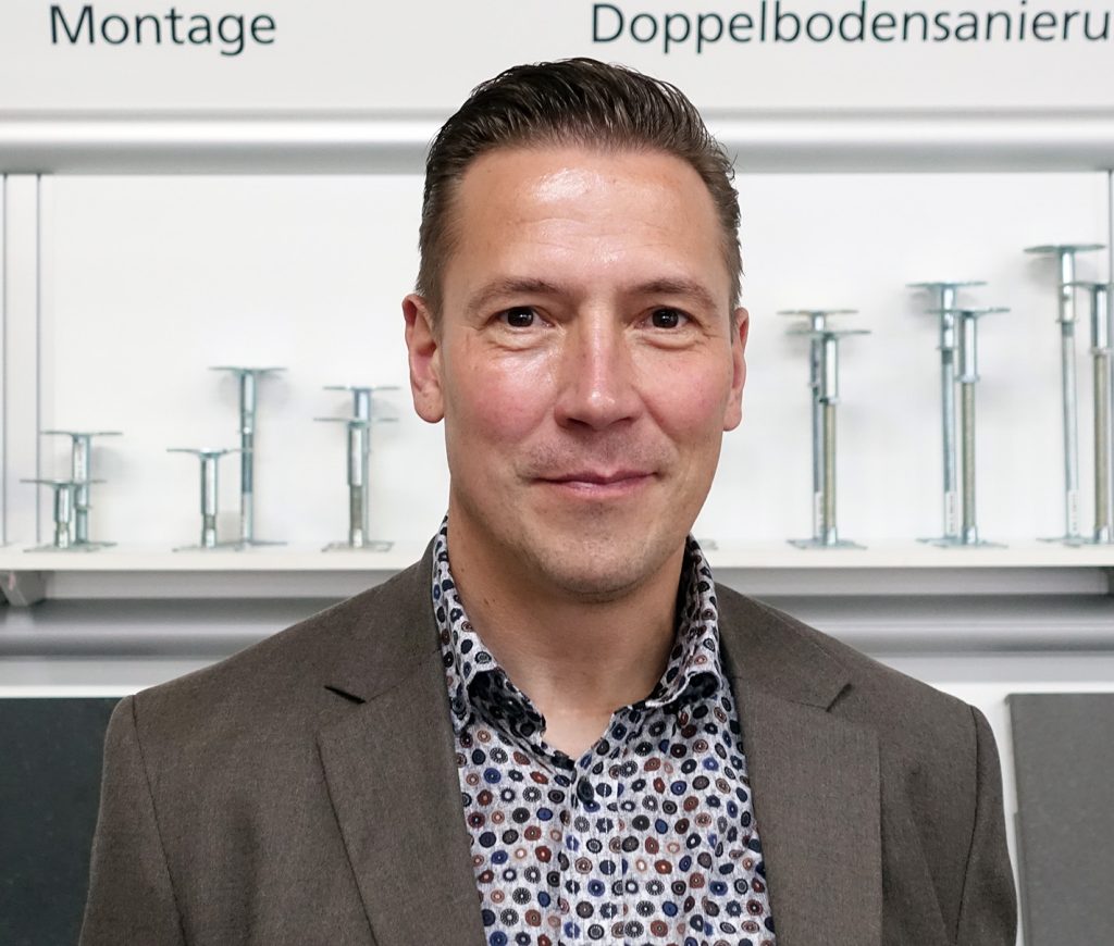 Ihr Ansprechpartner Timo Wölk im Bereich Bodensysteme
